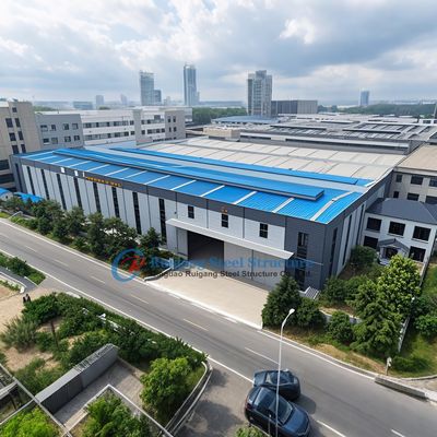 হালকা গ্যালভানাইজ বা পেইন্টেড সারফেস মেটাল বিল্ডিং প্রিফ্যাব স্টিল স্ট্রাকচার শিল্প গুদাম